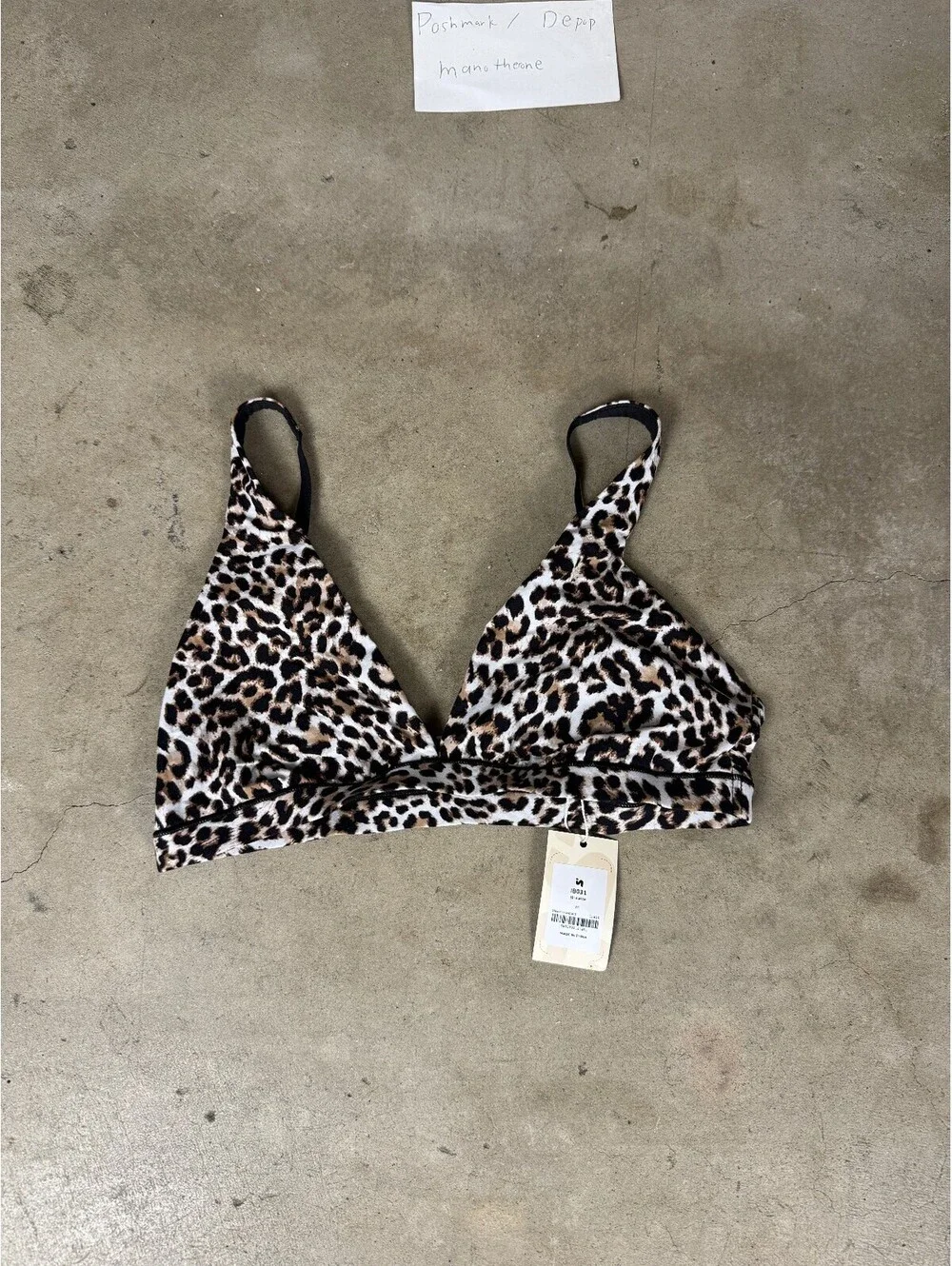 NWT INLYRIC Inbarely Soft Triangle Bralette Medium